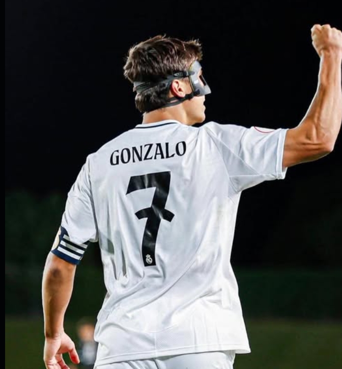 eal Madrid vs Juventus, Real Madrid tiến vào top 8 Club World Cup!Gonzalo ghi ba bàn trong bốn trận - Kèo Nhà Cái